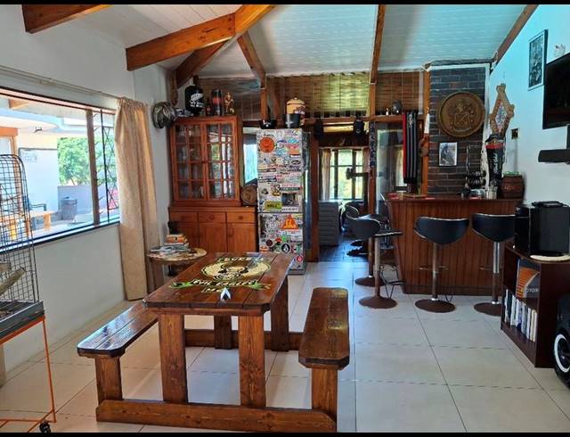 5 BEDROOM HOUSE FOR SALE IN CLANSTHAL